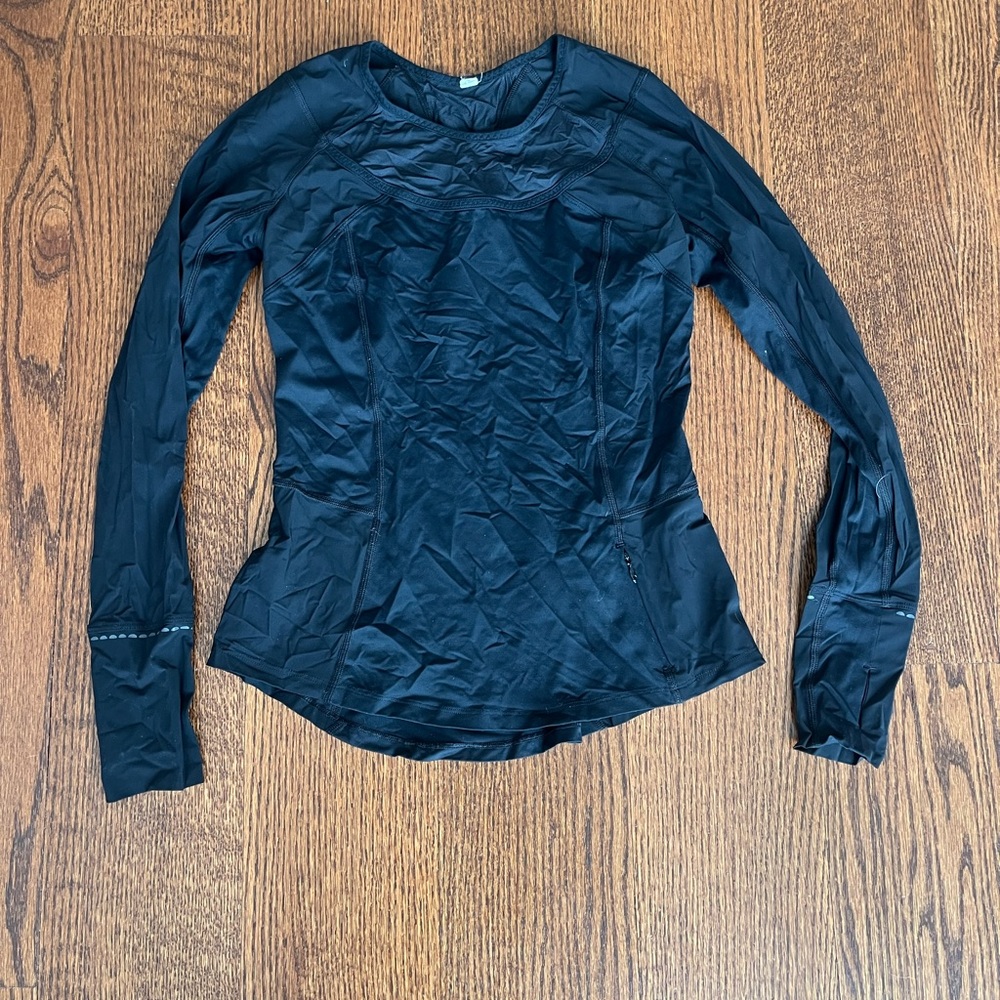 Black lululemon long sleeve